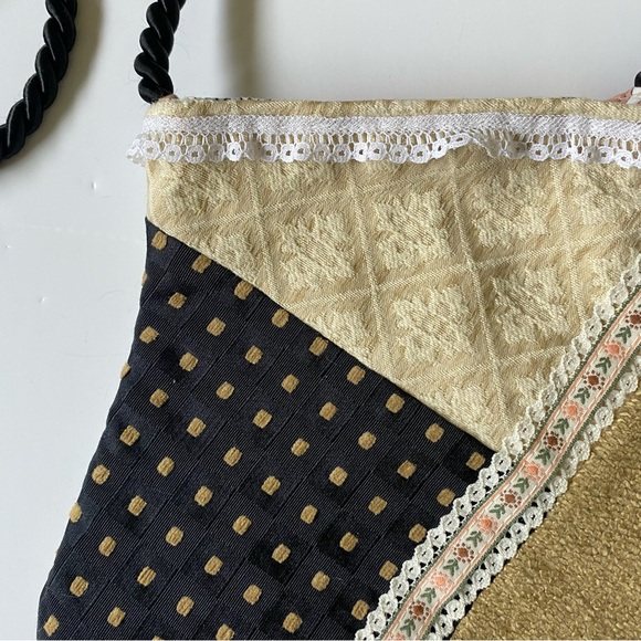 Crossbody Bag Hand made NWT Lace Fabric Ribbon 9” X 8.5” Cord Strap Beige Black - Picture 16 of 16